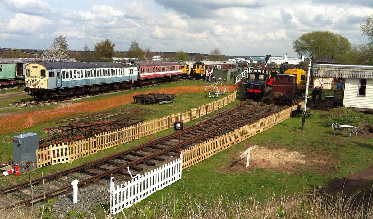 New blog on trains, planes, and automobiles – what do we know about where museum collections go? buff.ly/4bB6z4g