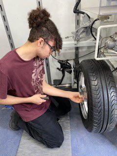 29 students from ALCDSB secondary schools participated in the @skillsontario Manufacturing Day in Trenton today, where students from multiple school boards were introduced to a variety of career paths in the manufacturing sector. @QuinteEcDev @CFWD_Workforce @alcdsb_oyap