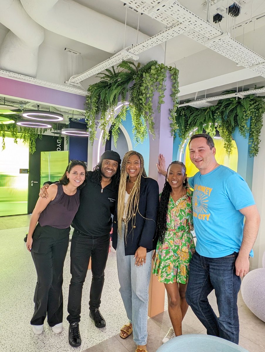 June Angelides MBE 🇬🇧🇳🇬🇸🇱 tweet media