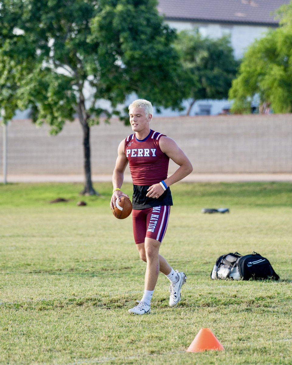 •@perrypumas offense looking to have another high powered year!! Some of the guys they have back: 25’ QB @dieseltaylor06 25’ WR @LJ_Walker_3 25’ OL @jax_waddell74 27’ RB @TalenFrazier21 25’ WR @HaydenMoon06 26’ OL @tanyonerdman56