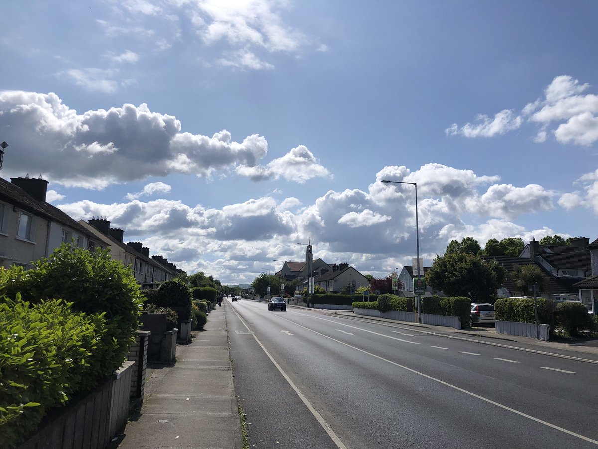 YourLegalPals's tweet photo. I want her to walk with me on these roads. All I need to find her. https://t.co/yGsONwPxM7