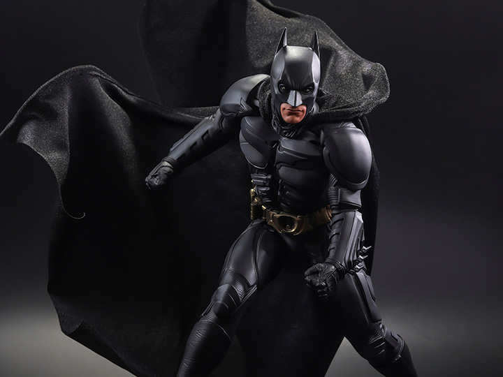 The Dark Knight DC Movie Statues Batman 1/6 Scale Limited Edition Statue available for pre-order! bit.ly/3K4aydY #batman #darknight #bigbadtoystore #bbts