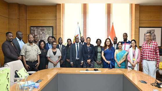#India and #Zimbabwe have agreed to explore cooperation in digital transformation solutions, telemedicine, rough diamonds, fast payment systems, and traditional medicine.

During the third session of the India-Zimbabwe Joint Trade Committee held in New Delhi, both sides reviewed
