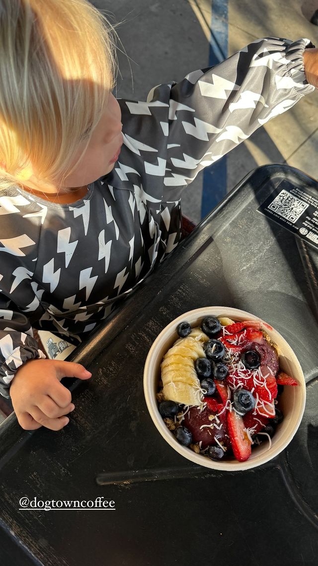 Thank you, @brittany.lapin, for bringing your bubba to enjoy our acai bowl and tempeh burrito at Dogtown Coffee! We love seeing families enjoy our delicious and healthy options together.

#FamilyFun #HealthyEating #DogtownCoffee #breakfastsantamonica #acaibowl #burrito