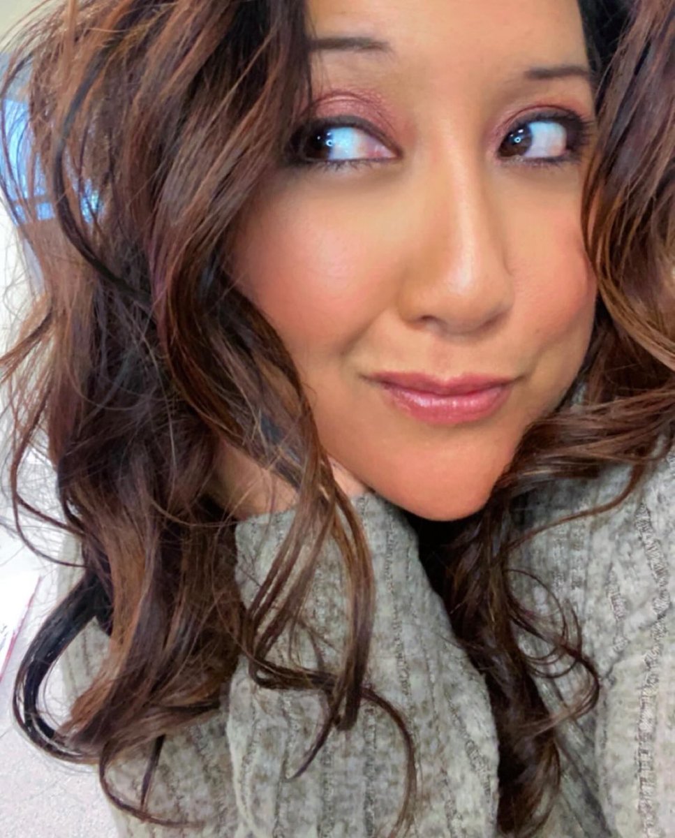 TyonieT's tweet photo. What is meant for you won't always come to you automatically.
Sometimes we must first evolve into the person who can hold onto it.♥️💫 https://t.co/yGEMDmYg3m