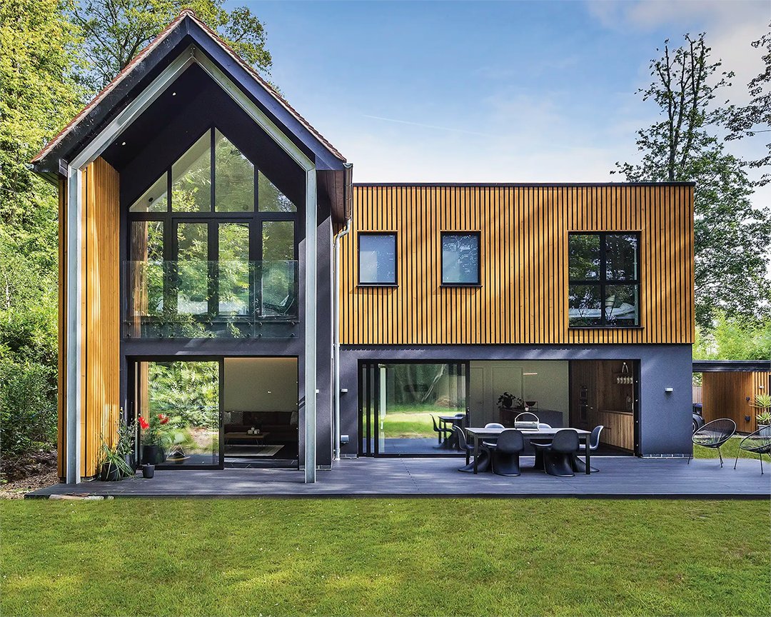 Selecting the best suppliers is critical to the success of your project, as you’ll be entrusting these with both your dream home vision and your money. Here, Derek Dawson from @scandiahus shares how to choose your self build partners: ow.ly/k9YU50RFP2W