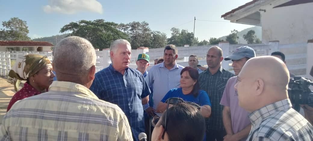 Visitamos la vaquería San Vicente en #Viñales, trabajan para ampliar las producciones a través de la innovación y la diversificación de cultivos. #Cuba #GenteQueSuma