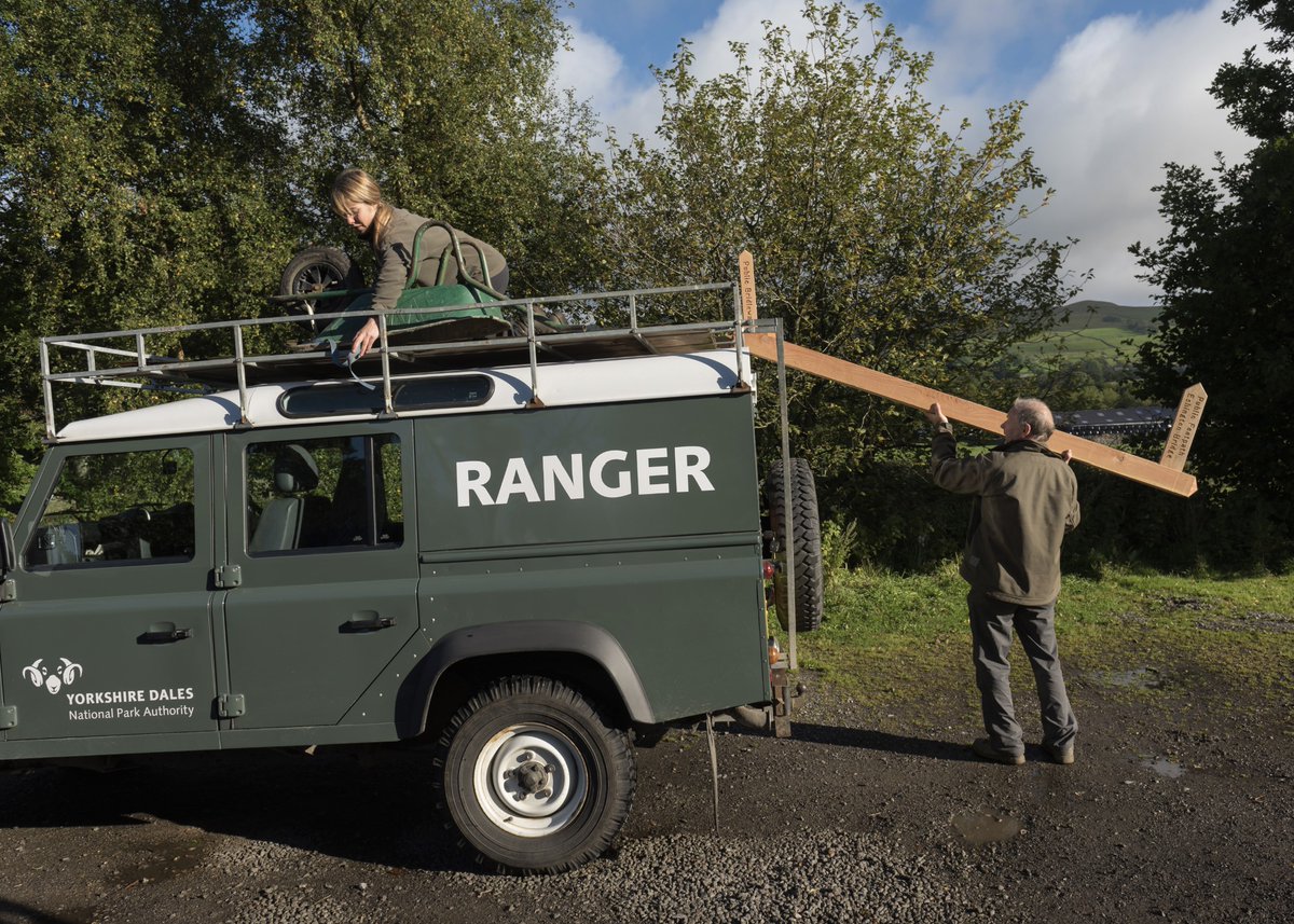 📣 New Job Vacancy! Area Ranger in Malhamdale and Lower Ribblesdale. Closing date Tuesday 4 June. 

We rare opportunity to join our Ranger team and make a real difference. Find out more 👇

yorkshiredales.org.uk/park-authority…

#Jobs #Vacancies #Vacancy #GreenJobs #Rangers