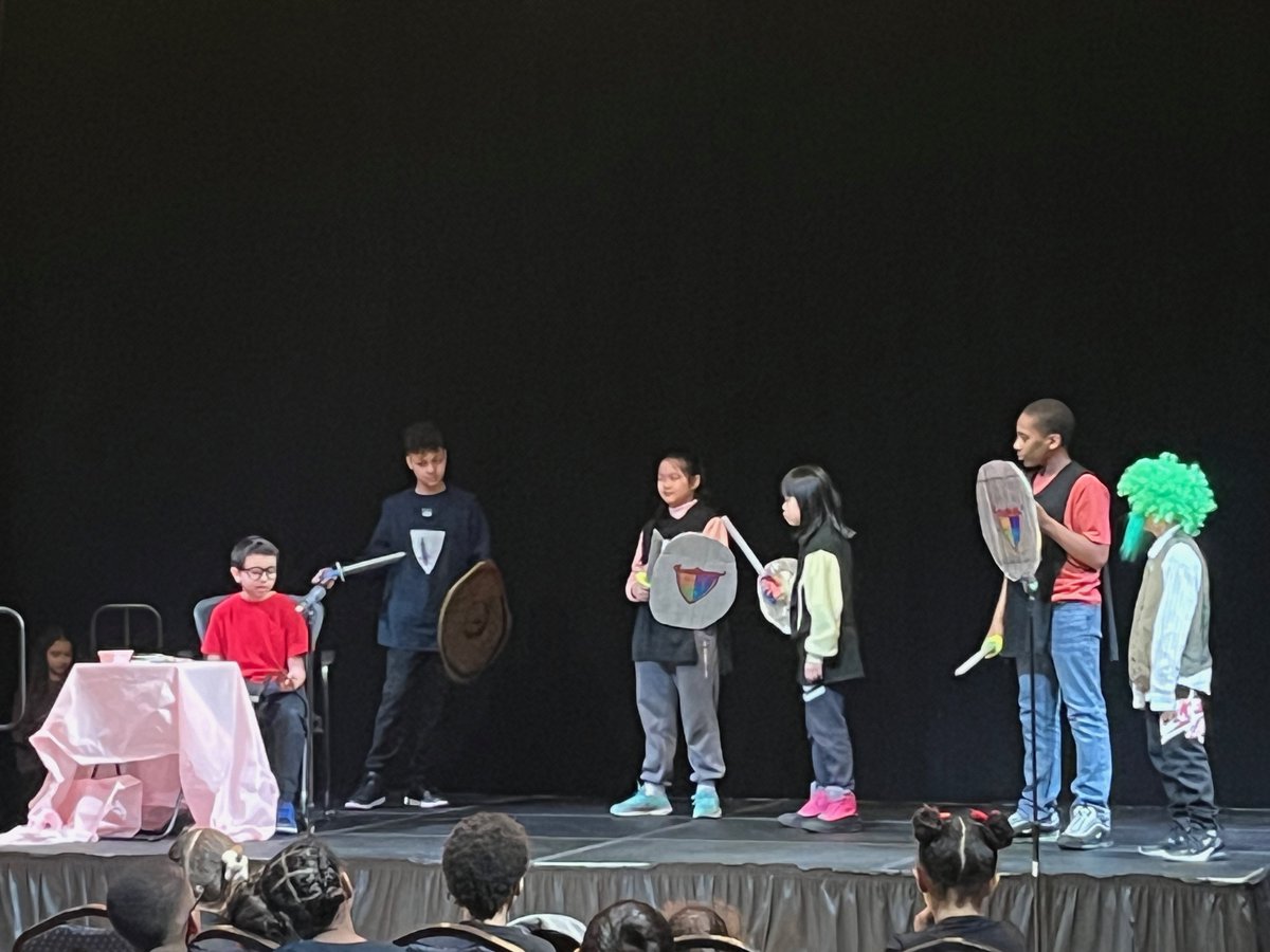 BPS Arts held the K-8 Theatre Festival at Hibernian Hall where ensembles performed scenes for peer audience members. Congratulations to all the schools involved! @BPSQuincyElem @dmckayK8 @grew_school #BPS4All #artsed