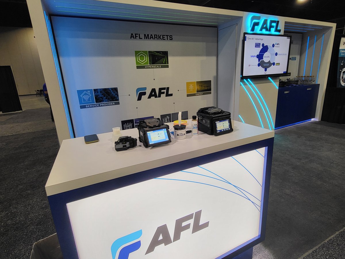 We're here at #ConnectX2024! Stop booth #342/344 and experience the 'One AFL' Advantage with our incredible U.S. Services Team! 👋 #WeAreAFL #tradeshow #ConnectX