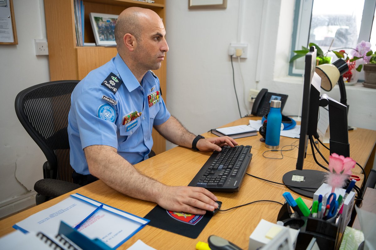 Peacekeeper of the Day: 'We need to work together to create a more peaceful & secure future for all humanity everywhere.' A clear message from Ala’a MOMANI 🇯🇴, the Deputy Senior Police Advisor serving with @UN_CYPRUS This his 3rd peacekeeping mission. #PKDay @JordanUN_NY