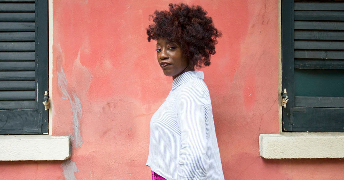 Songfacts's tweet image. A new episode of the #SongfactsPodcast is posted with guest @erica_falls, who has a 20 Feet From Stardom story, singing backup for the likes of John Fogerty and Sting before fronting the band Galactic and making a name on her own
cms.megaphone.fm/channel/songfa…