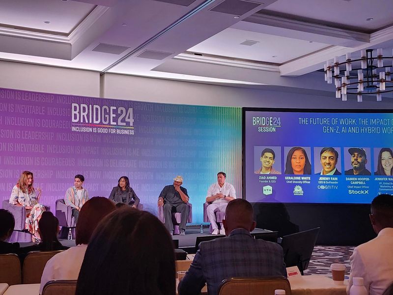 hilary batsel tweet media