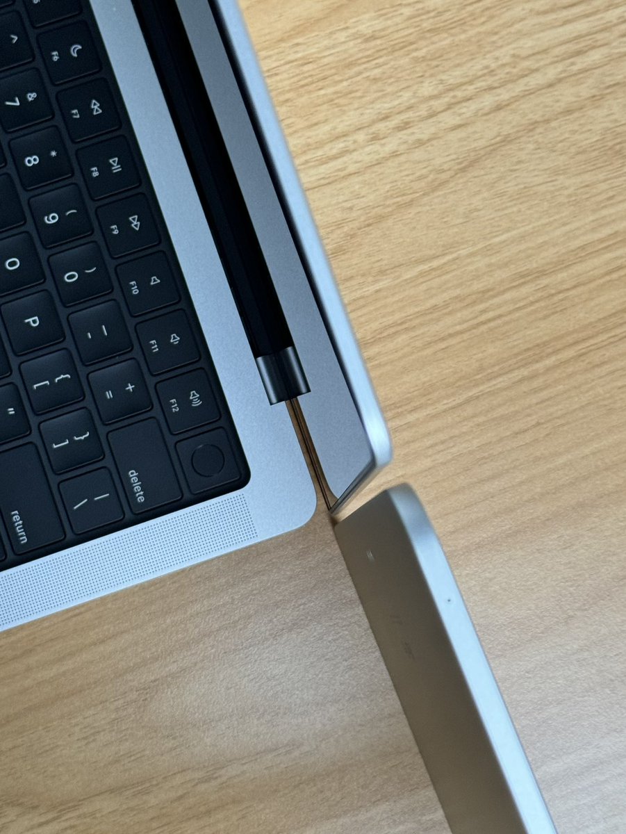The iPad Pro is nearly as thin as the MacBook Pro lid… insane