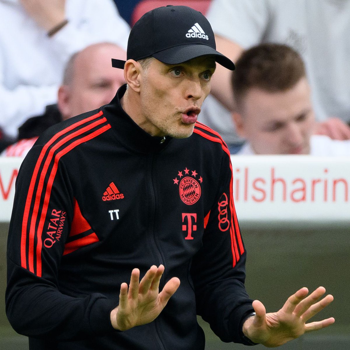 Thomas Tuchel is in talks to remain at Bayern Munich. (via @Lawton_Times)