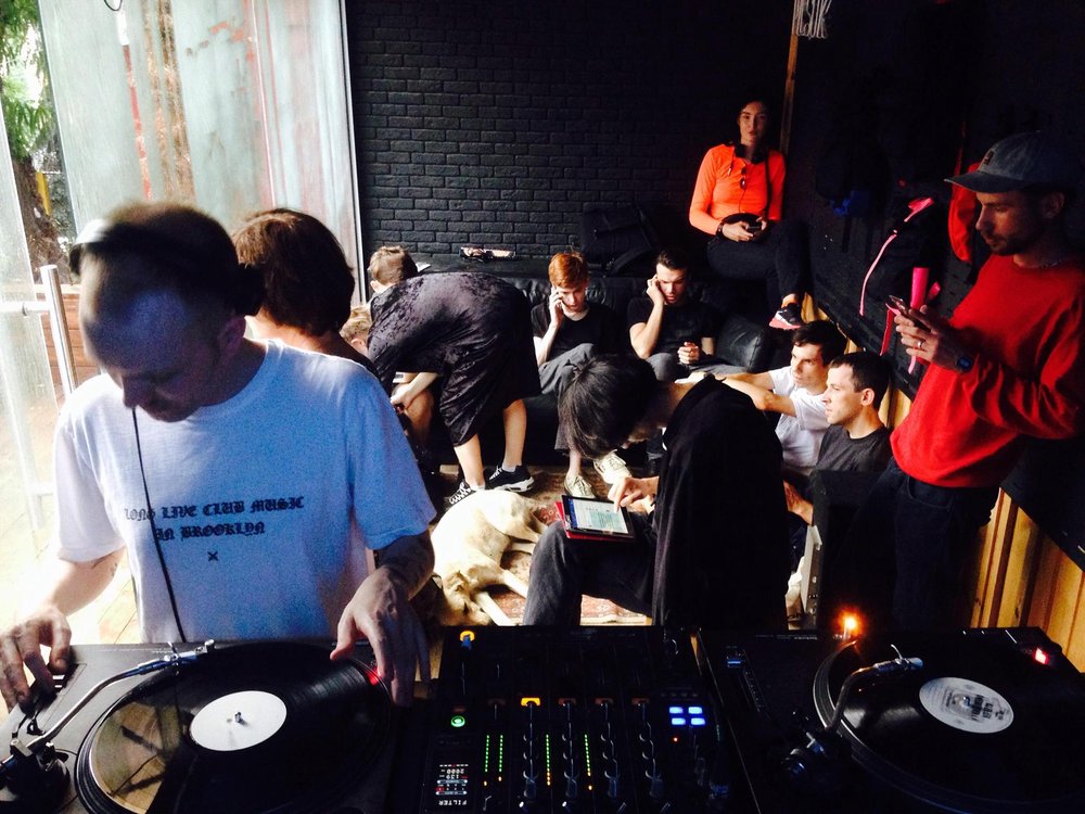 📣 Get ready for New Voices Ukraine – a series of in-depth articles, podcasts and playlists dedicated to alternative music and music views from Ukraine. 
🤝 With <a href="/theQuietus/">The Quietus</a>, <a href="/20ftradio/">20ft Radio</a>, <a href="/Neformatcomua/">neformat.com.ua</a> supported by us and <a href="/UA_Institute/">Ukrainian Institute</a>.
🔗 Альтернативи: tQ buff.ly/4ajDKIw