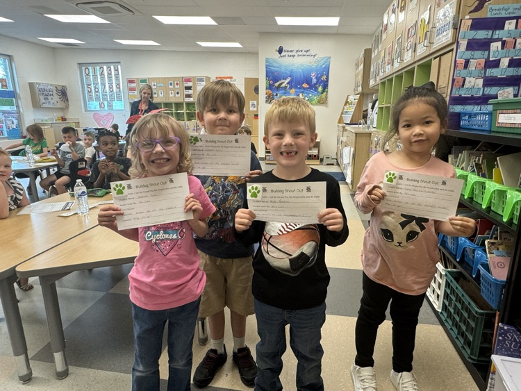 batavia_elem's tweet photo. #BulldogShoutOut #GoodNewsCallOfTheDay https://t.co/6AuO4IWgLX