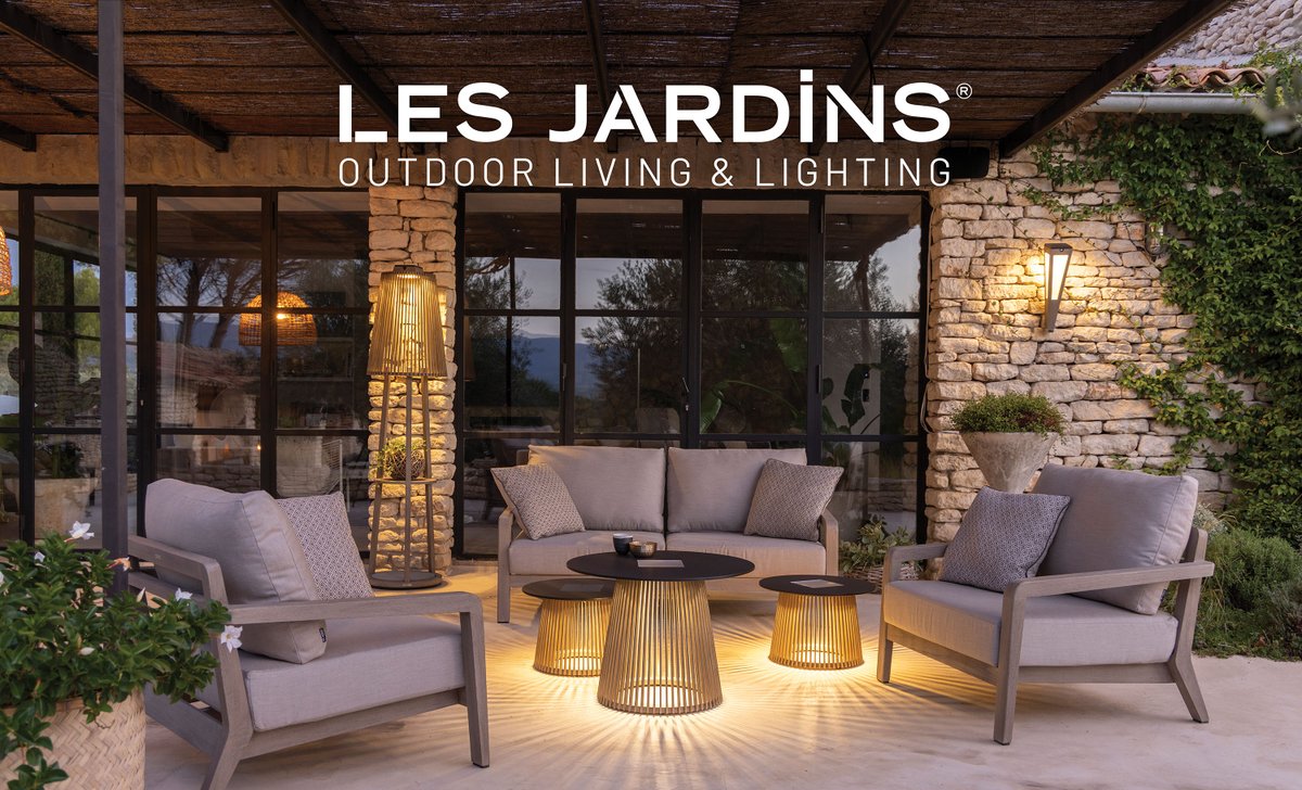 Les Jardins Outdoor Living & Lighting

#outdoordesign #architectural #patio #artdecor #art #love