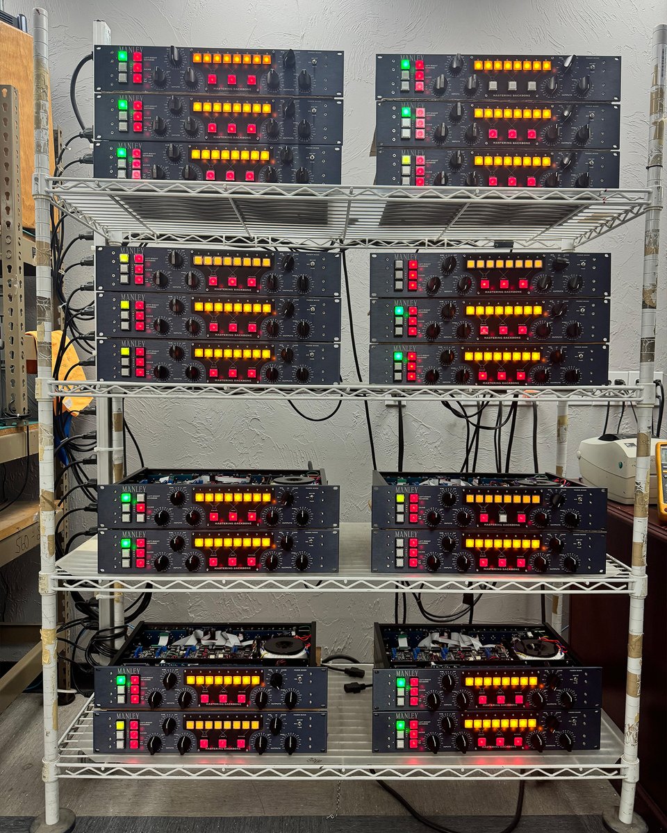 manleylabs's tweet photo. Before Manley BACKBONE hits your rack as the centerpiece of your mastering system, each unit is meticulously tested to exacting standards.
Learn more: https://t.co/ZV7qgYH96l
#Manley #ManleyLabs #HandcraftedAudio #QualitySound #ManleyBACKBONE #BACKBONEMasteringConsole https://t.co/ezyREkn630