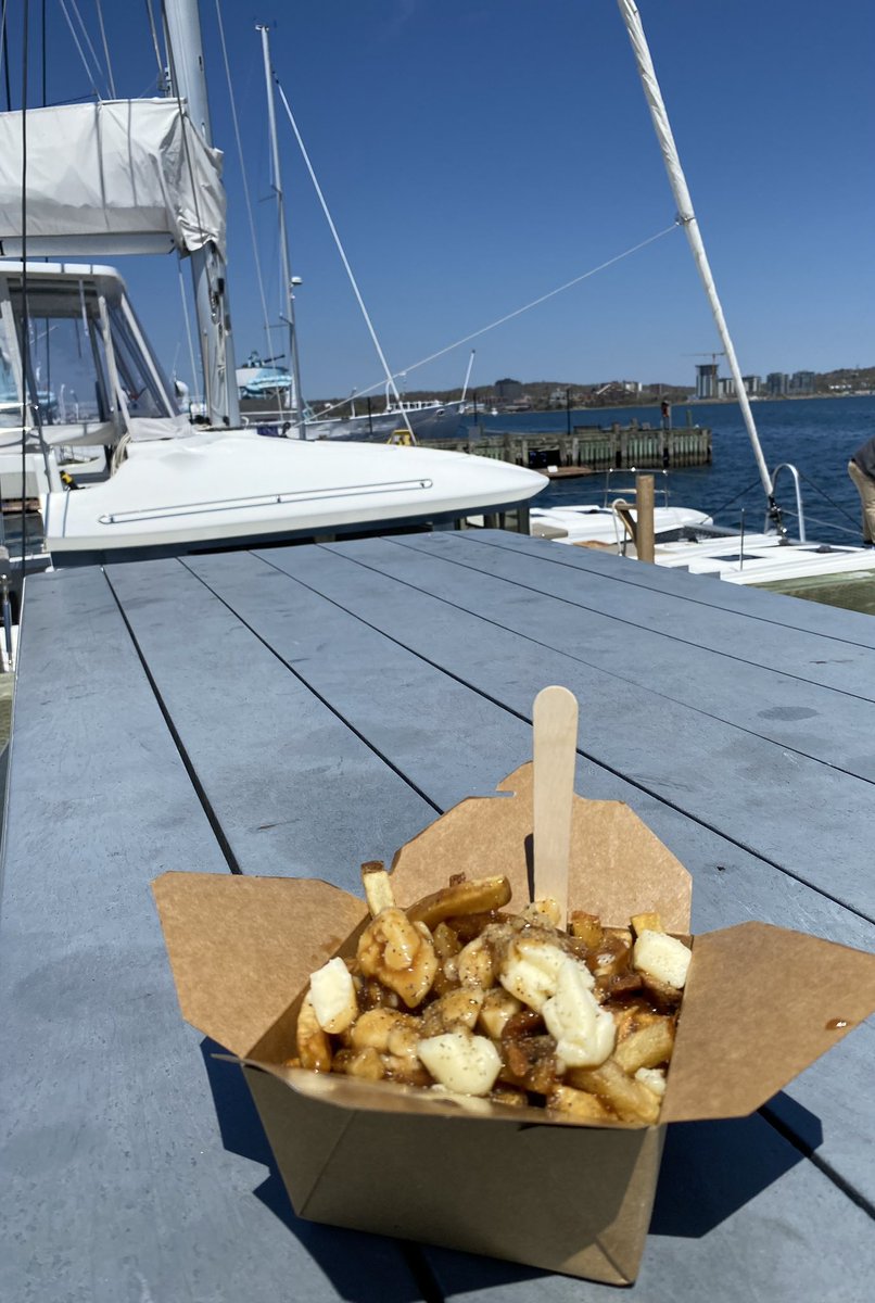 Hangin out and doing some work on the Halifax waterfront this afternoon and eating some tasty poutine. Haha! Have a good day everybody. #Bluenoserbeauty