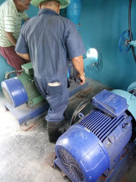 Hoy  en horas de la tarde concluyeron las acciones de reparación en los  equipos de rebombeo del consejo popular de pueblo grifo por lo que  restablecerá el servicio de la zona alta en próximas horas
