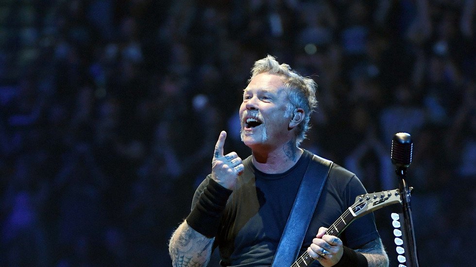 Metallica frontman used Motorhead legend’s ashes for tattoo
James Hetfield’s new ace of spades tribute was drawn with ink mixed with the remains of Lemmy Kilmister
#news
#newsspecial
#NEWSINFO
#newsfile
#News_Briefing
#NewsLead
