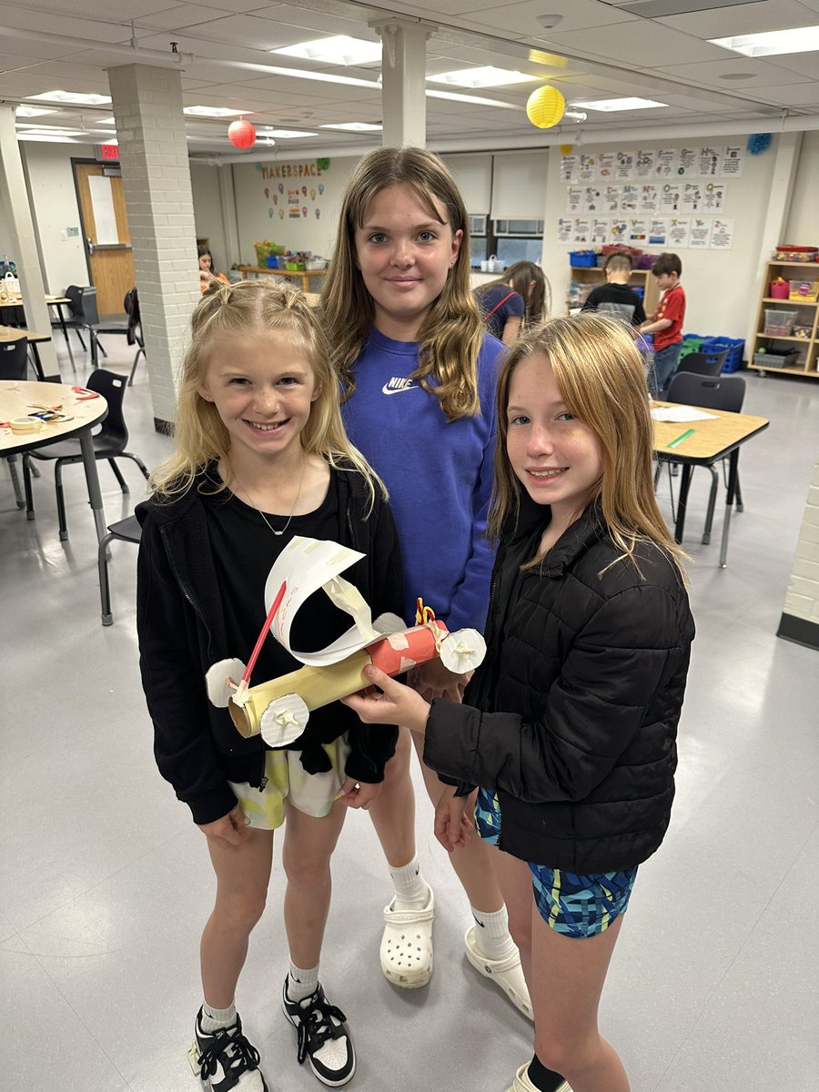 bes_stem's tweet photo. We tested our wind-powered vehicles in 5th grade today! 🚗💨 @BES_Eagles @Boone_County https://t.co/WeKQPijr3M