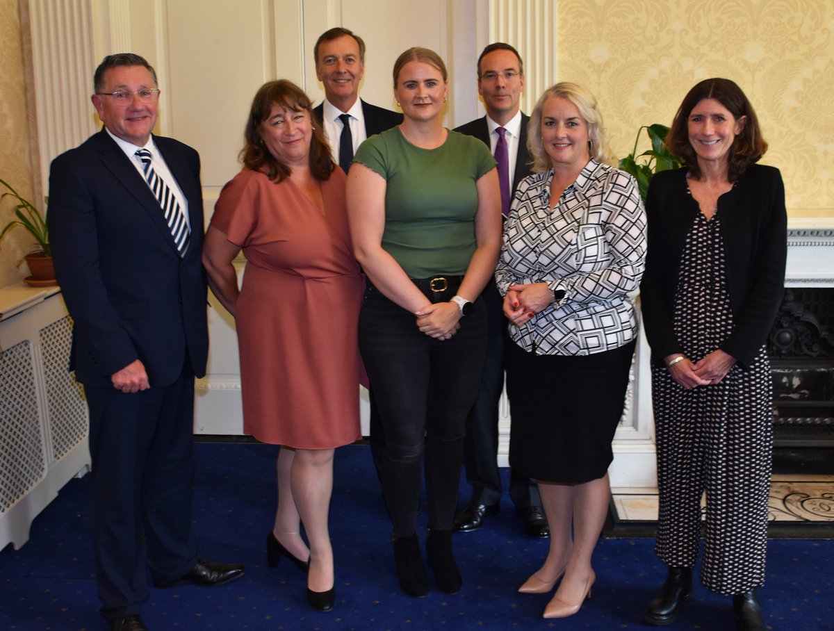 Junior Ministers Pam Cameron and Aisling Reilly met with senior representatives from @BritishCouncil at Stormont Castle today. They highlighted the valuable work of @BCouncil_NI across the education & culture sectors, working with schools, businesses, colleges & artists.