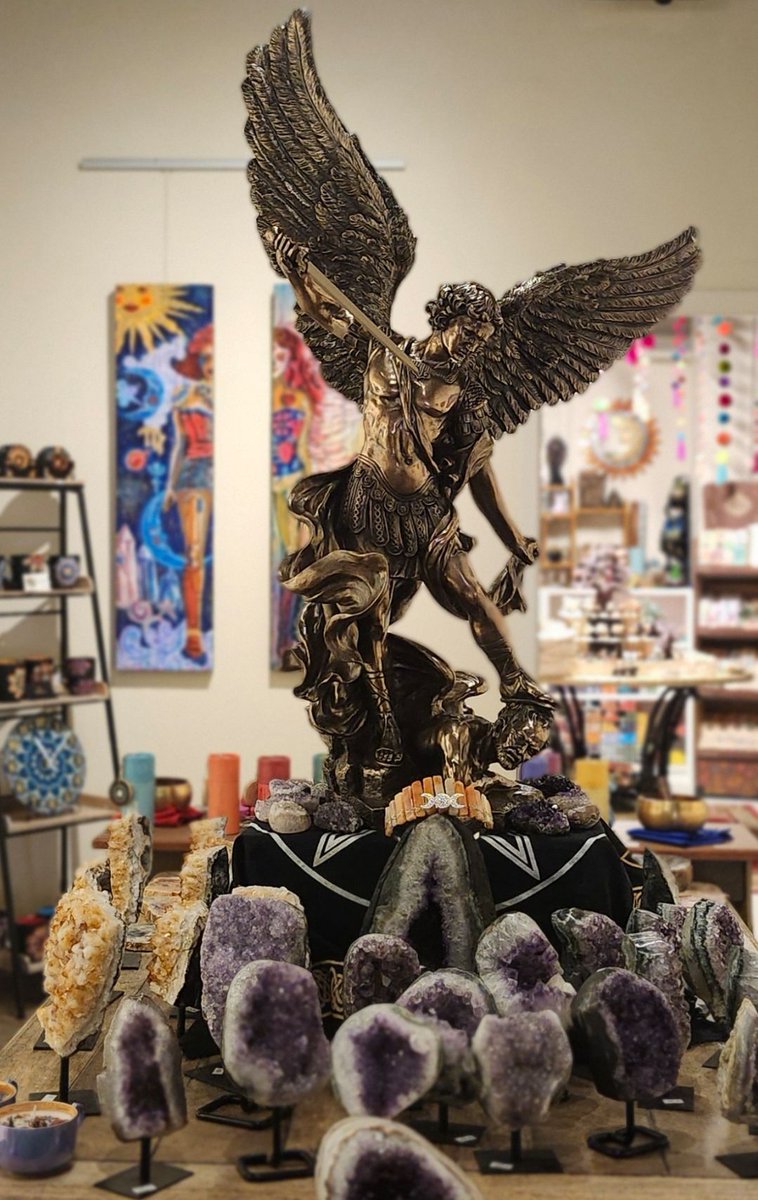 Reach your enlightenment at Art and Souls Metaphysical Boutique! Find art, crystals, incense, candles, books, tarot cards and more, all at one place. You can find Art and Souls in Suite 2 of 3010 Paseo, Wednesday through Saturday, 11am-7pm.