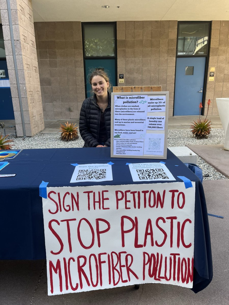 📢 You don’t have to be a PhD or policymaker to drive change! #5GyresAmbassador and UCSB student, Lily Poehler, has been making waves by advocating for microfiber pollution solutions in California! Learn more about her work & sign the petition: change.org/p/stop-plastic…