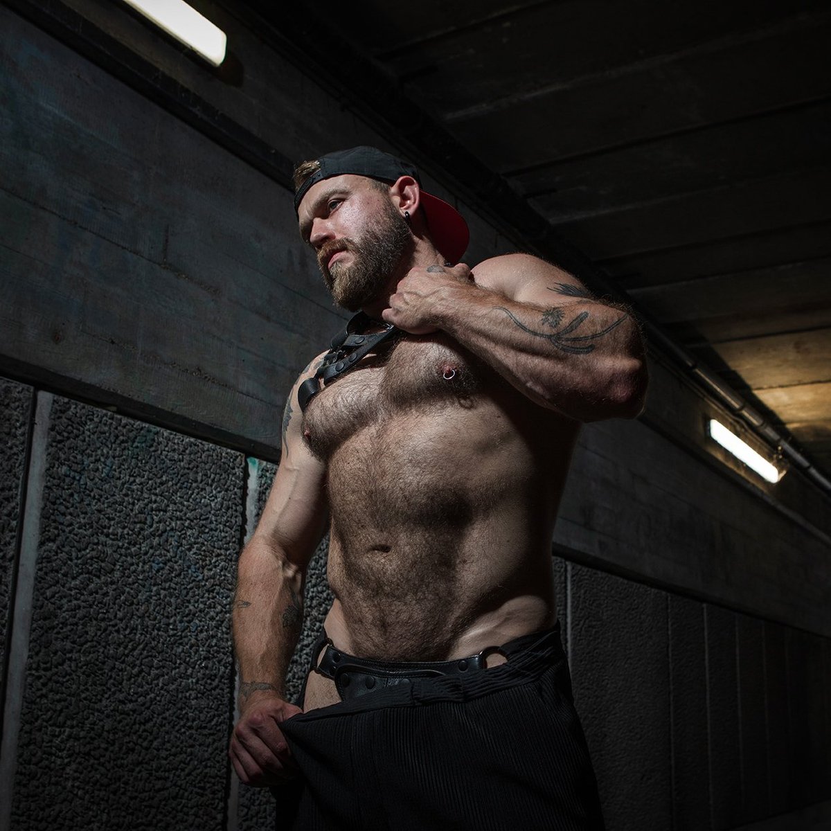 Masculinity (daddyeric.bsky.social) (@KinkBearCFL) / Posts / X