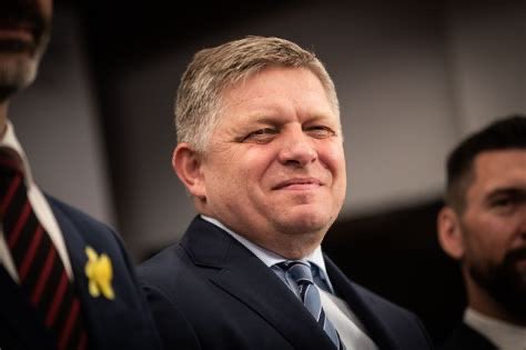 Ich wünsche dem slowakischen Regierungschef @RobertFico von Herzen, schnellste Genesung!
Einer der wenigen Linken Politiker in Europa die für Unabhängigkeit und fürs Volk kämpfen! Ein hässlicher Angriff auf die Demokratie! ❤️ 💐 🇸🇰