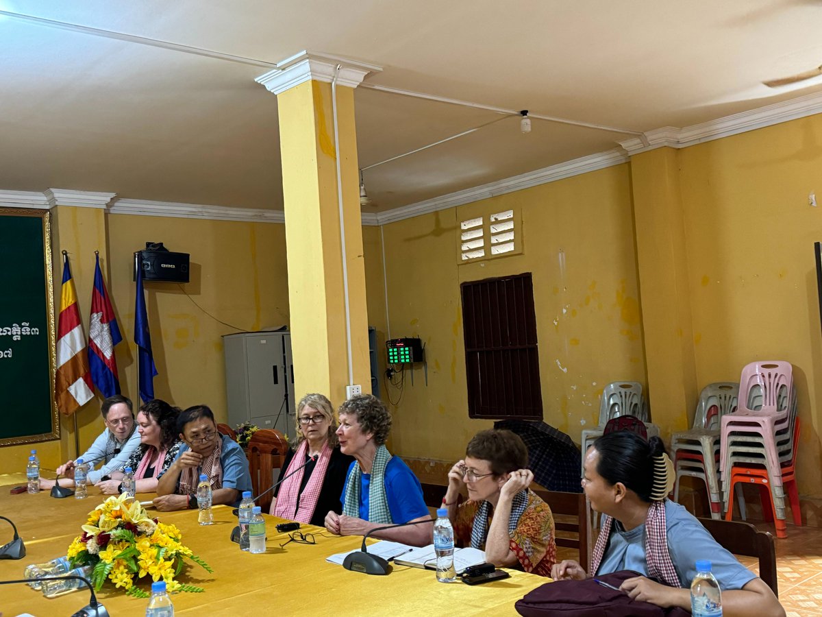 Warden Aina DeViet and General Manager of Finance and Community Services, Cindy Howard, have joined the leaders of the Gender Responsive and Inclusive Participatory Consultation Workshop in Cambodia as part of @FCM_online. This project is funded through Global Affairs Canada