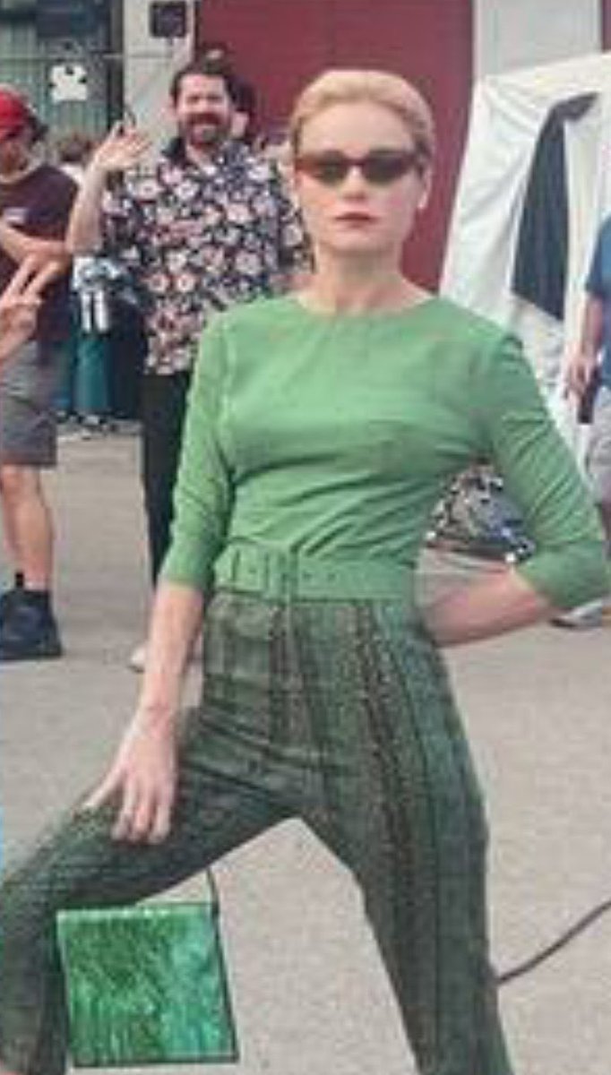 Brie Larson in green  #brielarson #mcu #captainmarvel #girlpower #feminist #marvel #themarvels #model #rodate #avengers #caroldanvers #actress #oscar #oscarwinner #futureisfemale #fastx #nissan @brielarson