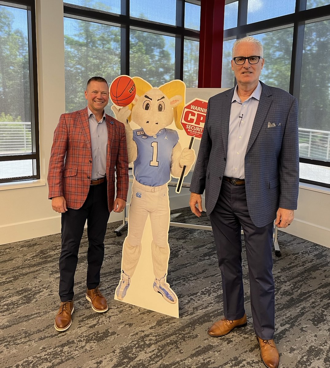 It was a pleasure to “Learn & Grow'' with @EastwoodHomes when I was their keynote speaker at their event at @cpisecurity. An added bonus was connecting with fellow Tar Heels, Clark Stewart & Ben Brookardt! . Interested in having me speak at your event? Email teresa@heyred.biz.