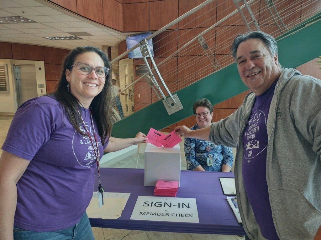 dduarteaolcom's tweet photo. Today  and tomorrow, Wednesday and Thursday, May 15 and 16, vote to ratify our  historic first contract between Non-tenured faculty and Santa Clara  University! 7 years to prevail and right is right! https://t.co/A5TcyT2E2r