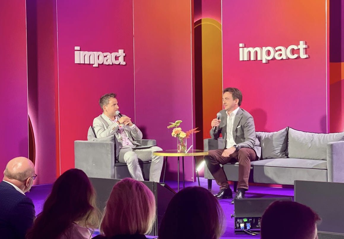 Moda na Polskę już jest. Zainteresowanie zagranicznych inwestorów jest rekordowe. Teraz potrzebna jest moda na giełdę wśród Polaków. Ale moda nie na „grę na giełdzie”, ale na „inwestowanie na giełdzie”. 
Brawa za #Impact👍