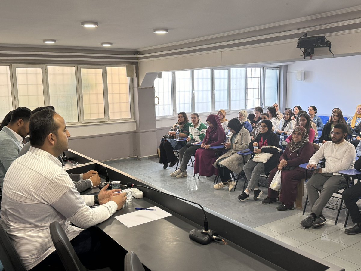 ToremisogluAli's tweet photo. Haftalık Olağan Yönetim Kurulu Toplantımızı,Yönetim Kurulu Üyelerimiz İle Birlikte Gerçekleştirdik. 

Rabbim toplantımızı hayırlara vesile kılsın inşallah🤲 https://t.co/Lh05H8fZ2Y