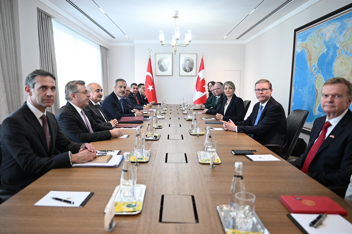 Bakanımız @HakanFidan, Ankara’da, Kanada Dışişleri Bakanı Mélanie Joly’yi ağırladı. 🇹🇷🇨🇦