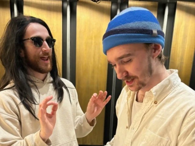 shaneannyounts's tweet photo. NYU Grad Acting Class of 2024 in their joyful production of “Hypochondriac”. Their last show and now they are out in the world. Well, almost - we still have the Tisch Salute but I miss them already. 
#nyugradacting #nyugradactingalumni #nyutisch #itsagaaa #gradactingclassof2024 https://t.co/RHcm2tZQHE