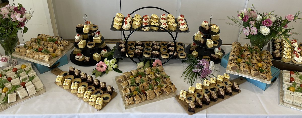 leandra45 tweet media