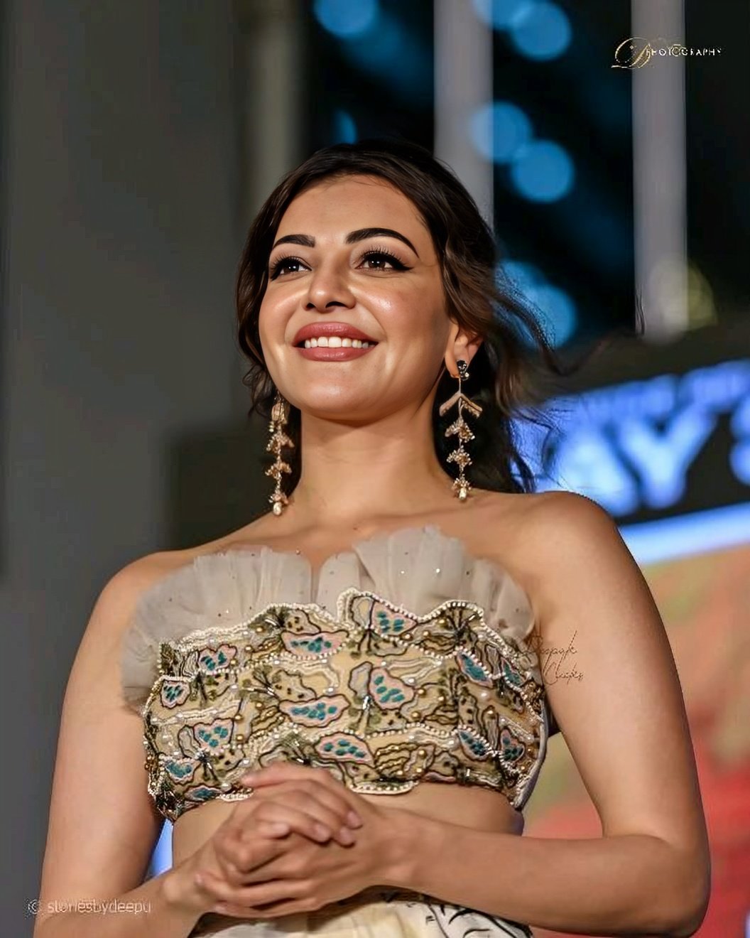 GNooS1LaQAI5U6j?format=jpg&name=large