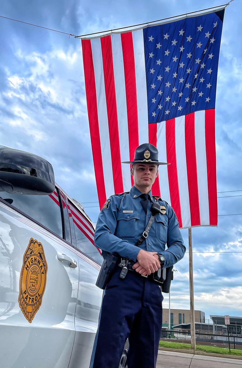 Today, Trooper Voss attended an event in Salina, Kansas, as part of Law Enforcement Memorial Week. This week, we pay tribute to the brave men and women who have made the ultimate sacrifice in the line of duty. Please take a moment to remember and honor those who have given their