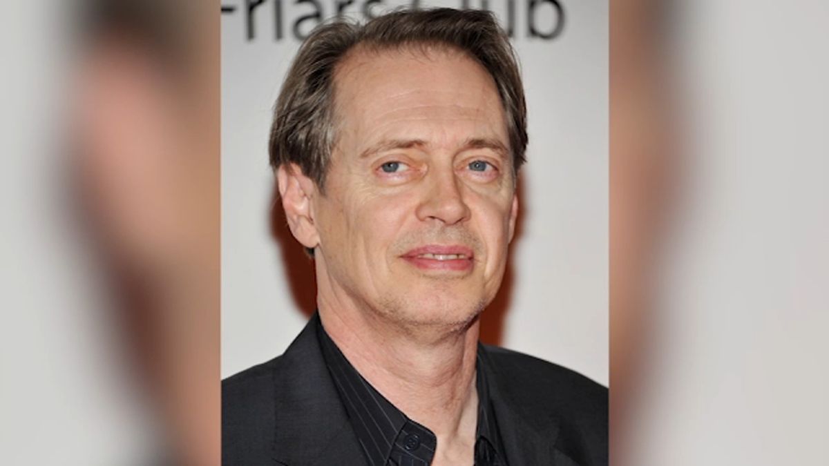 NYPD identifies man wanted after actor Steve Buscemi randomly attacked in Manhattan 7ny.tv/4bjryZK