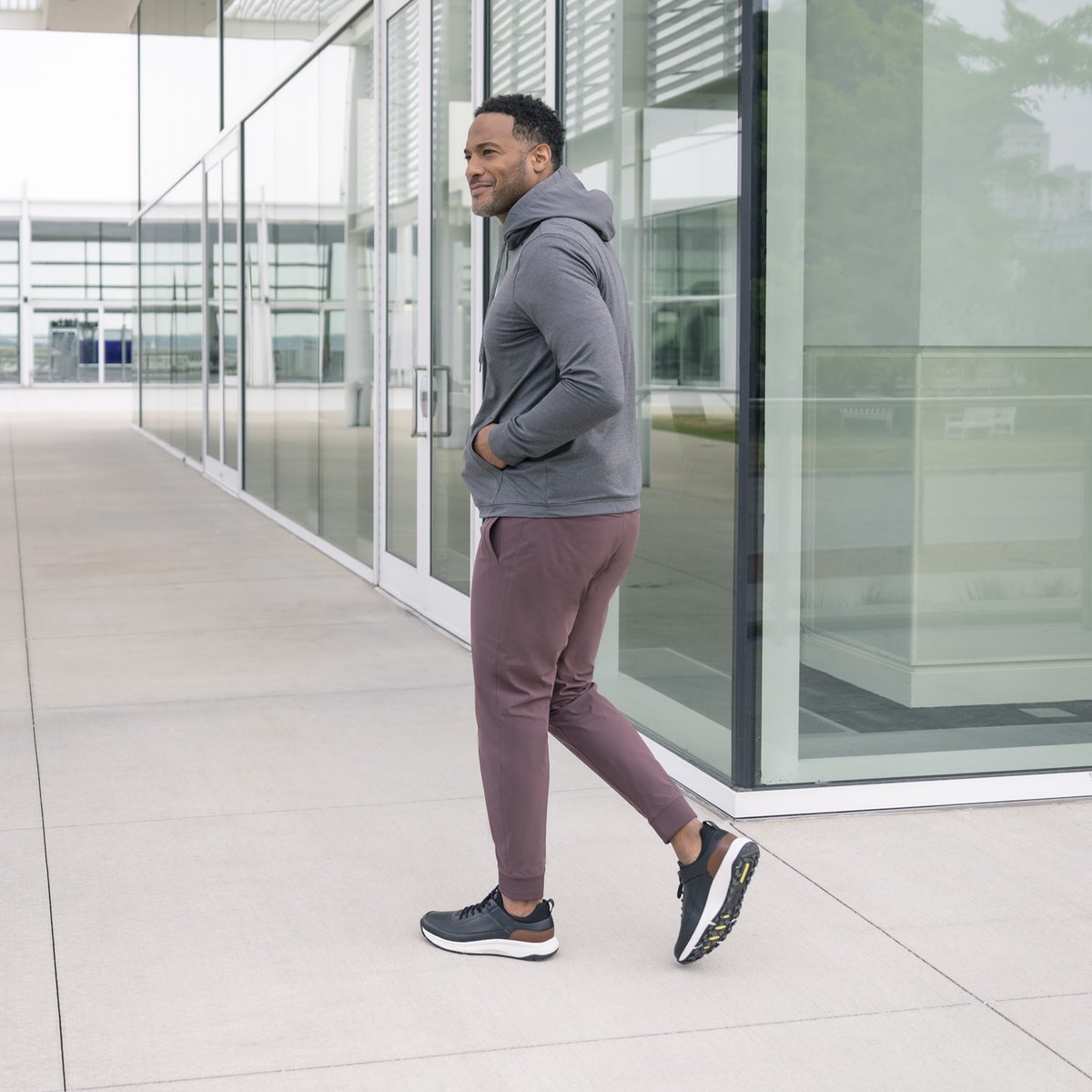 FlorsheimShoes's tweet photo. Put some pep in your step with our Satellite.
#florsheim #leathersneaker #comfortech https://t.co/B8ATvzKexk