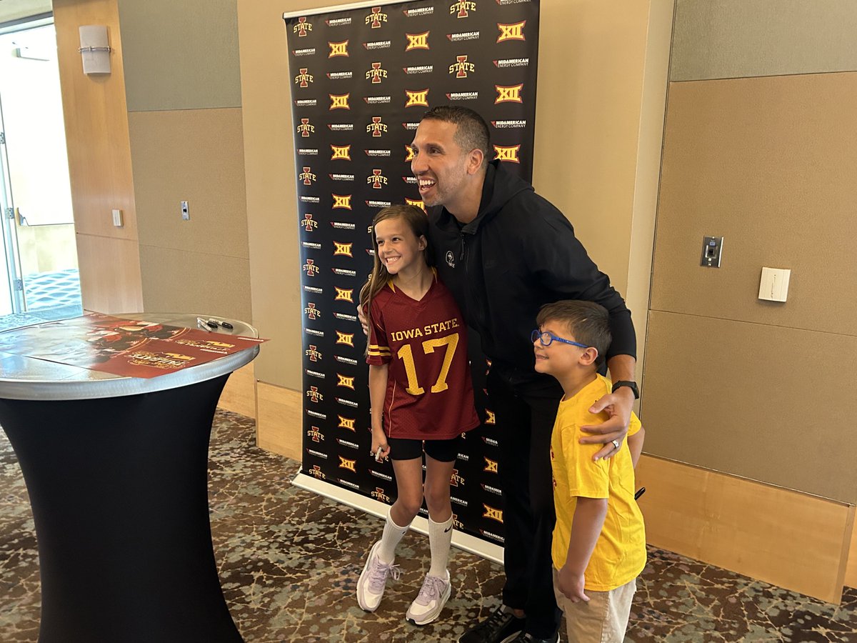 Matt Campbell is SO good with kids. He’s just a genuine, great human being in addition to being a great coach! We’re lucky to have him at Iowa State!!