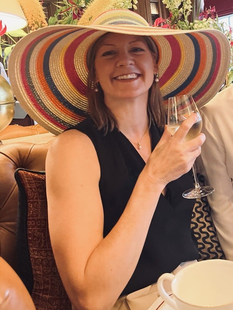 How cool is this hat!!! Had a fabulous birthday afternoon tea this week at The OWO - and thank you to the lovely Leigh, the hat is a most inspired present! 😍