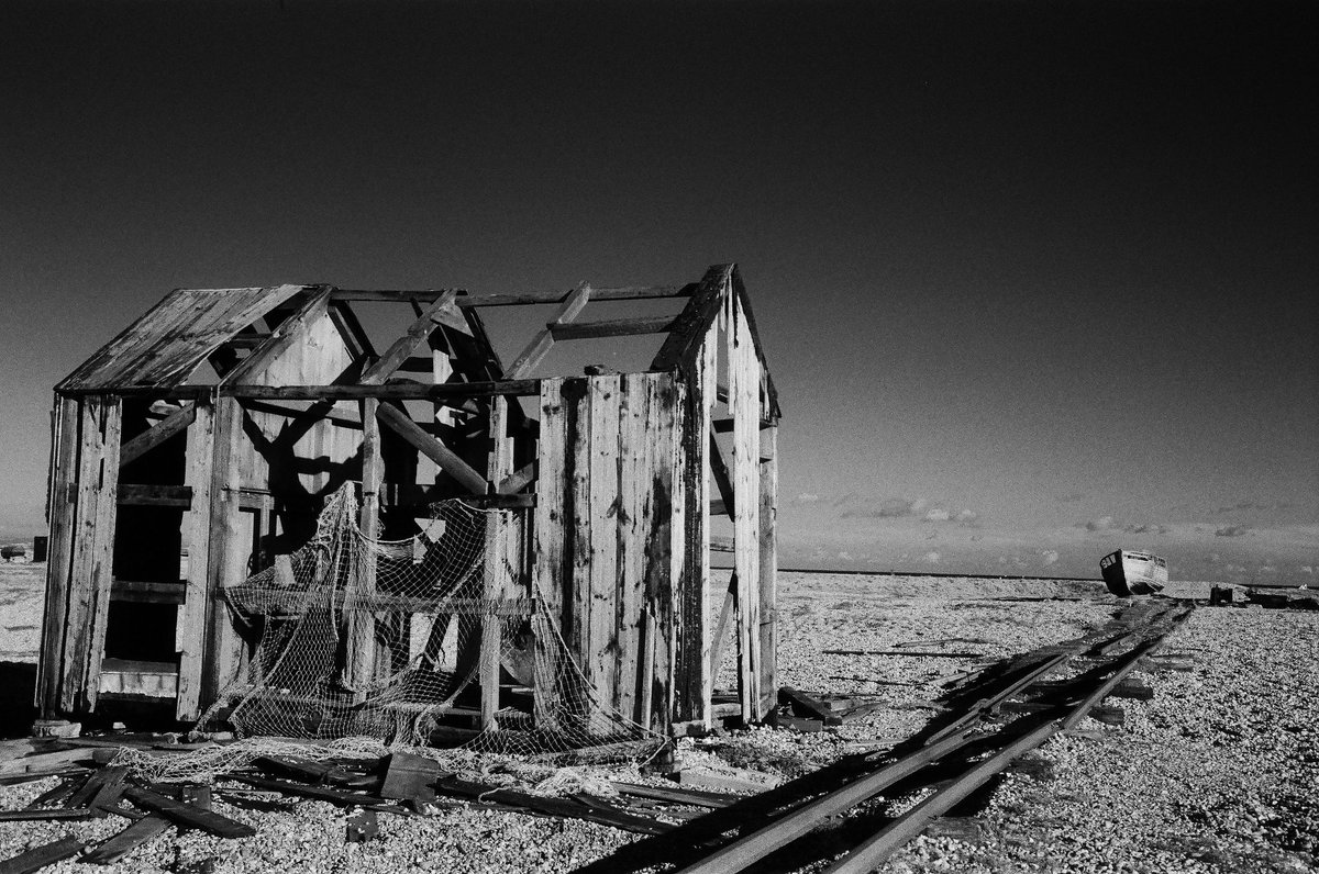 @ILFORDPhoto The net shed and a derelict fishing boat at Dungeness. Shot on SFX 200. Pretty much my favourite film. #themefree #ilfordphoto #fridayfavourites