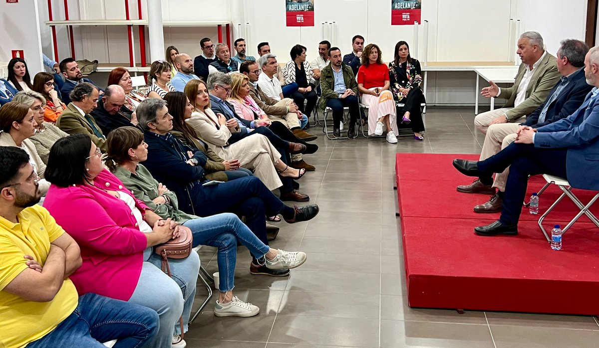 Hemos mantenido una jornada de trabajo preparatoria de cara a las próximas #EleccionesEuropeas2024 con nuestro secretario regional, <a href="/_JuanEspadas/">Juan Espadas Cejas</a>.

El 9 de Junio tenemos la oportunidad de elegir entre la propuesta del egoísmo de PP y Vox, la de los incumplimientos con la