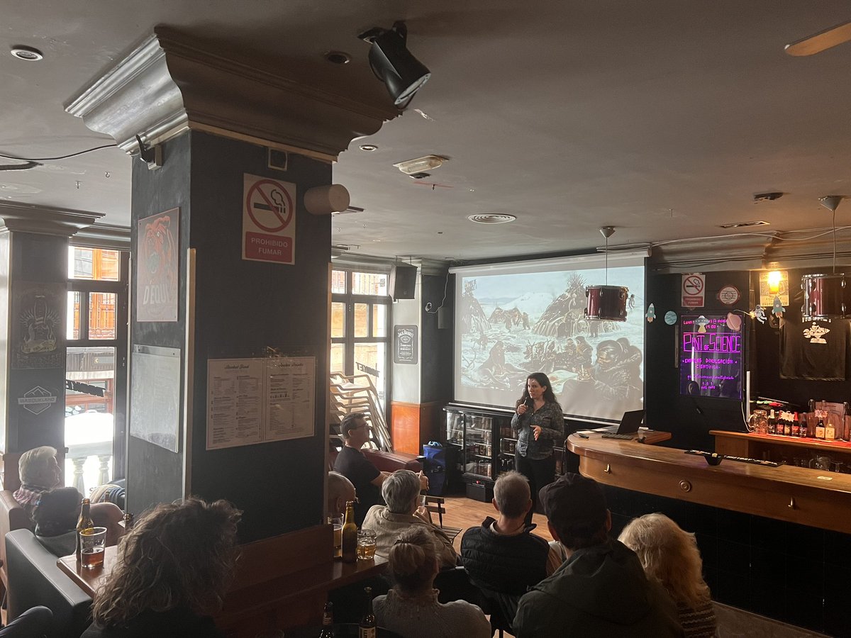 Empieza el último día del <a href="/pintofscienceES/">Pint of Science ES</a> de Oviedo en el <a href="/RocketOviedo/">Rocket Rock Club</a> 

Aroa García Suárez del <a href="/imfcsic/">IMF-CSIC</a> nos habla de “El incalculable valor de las cacas del pasado”.

#PINT24ES #PINT24OVD

<a href="/CRASTURIAS/">Caja Rural Asturias</a> <a href="/cervezaOrdum/">ORDUM</a> 
<a href="/manglar_astur/">Manglar</a> <a href="/cesif_ES/">CESIF</a> <a href="/grupovadillo/">Vadillo Asesores</a>